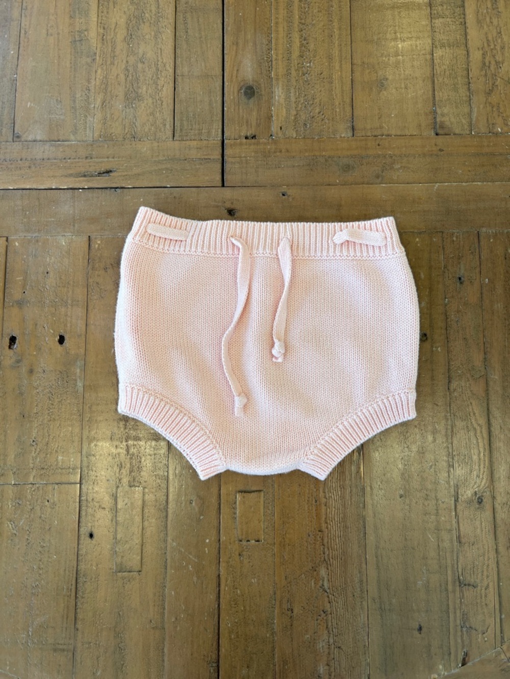 Minnow pink knit sweater shorts bummies 3-4 years